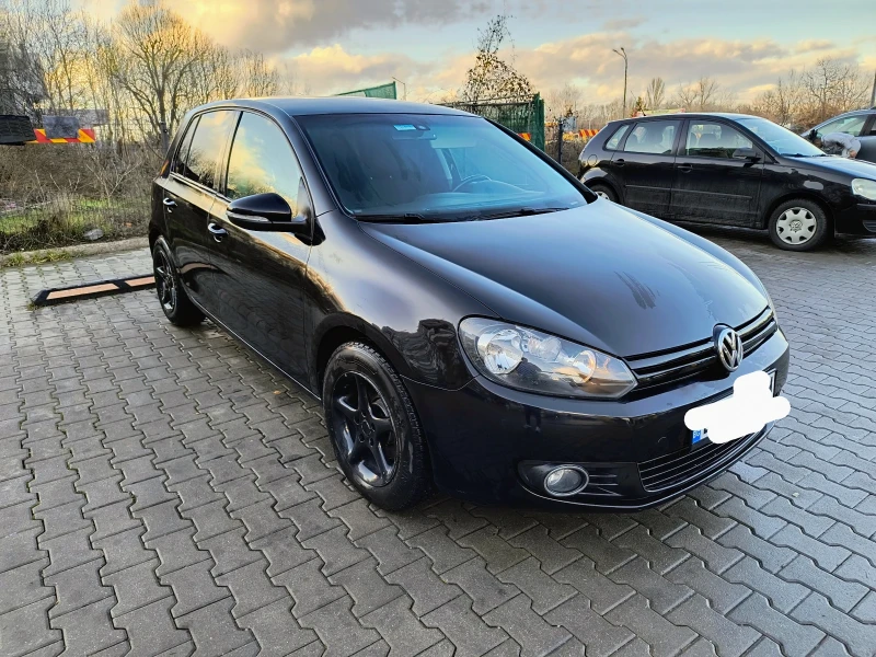 VW Golf, снимка 1 - Автомобили и джипове - 48383780