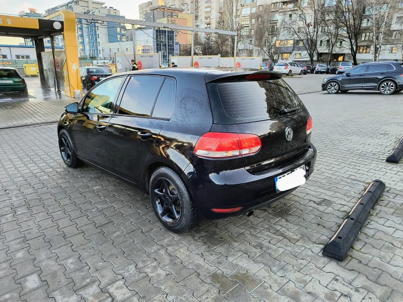 VW Golf, снимка 10 - Автомобили и джипове - 48383780