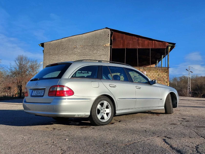 Mercedes-Benz E 270, снимка 2 - Автомобили и джипове - 48954269