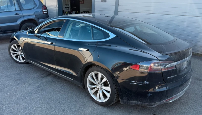 Tesla Model S Безплатно Зареждане, Performance, снимка 8 - Автомобили и джипове - 50870863