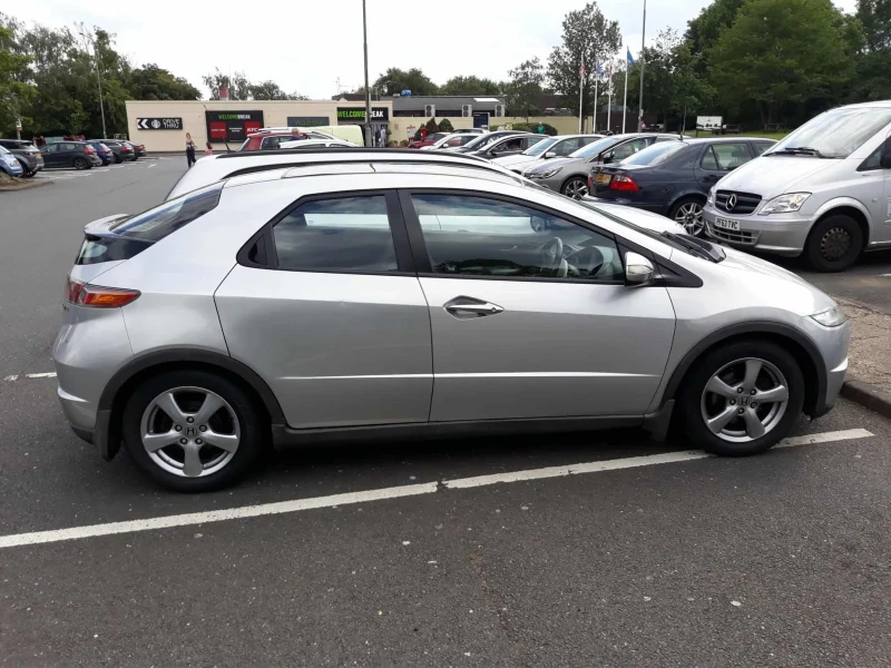 Honda Civic, снимка 4 - Автомобили и джипове - 52081661