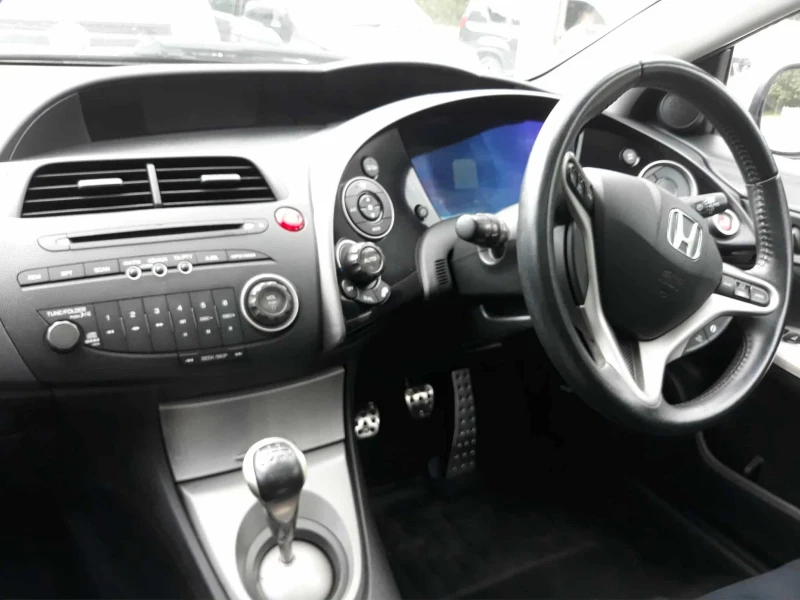 Honda Civic, снимка 9 - Автомобили и джипове - 52081661