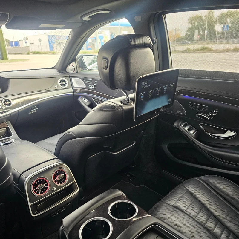 Mercedes-Benz S 560, снимка 10 - Автомобили и джипове - 52188969