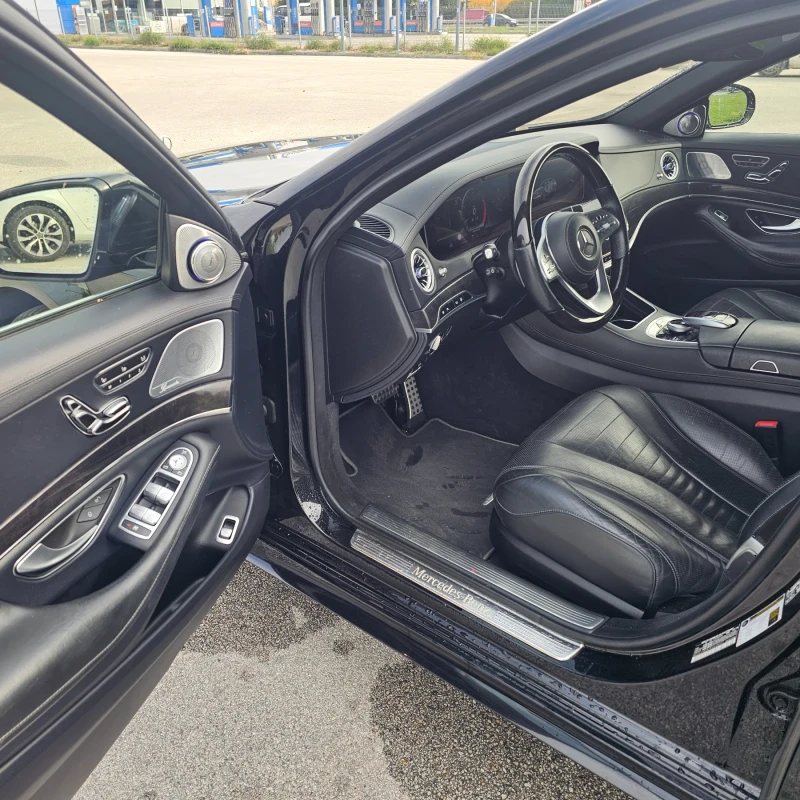 Mercedes-Benz S 560, снимка 12 - Автомобили и джипове - 52188969