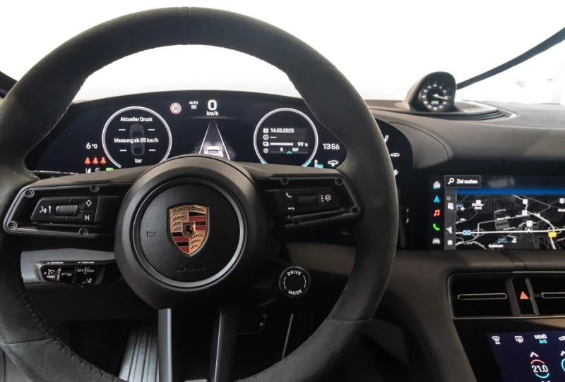 Porsche Taycan 4/FACELIFT/SPORT CHRONO/BOSE/PANO/360/, снимка 10 - Автомобили и джипове - 52200875