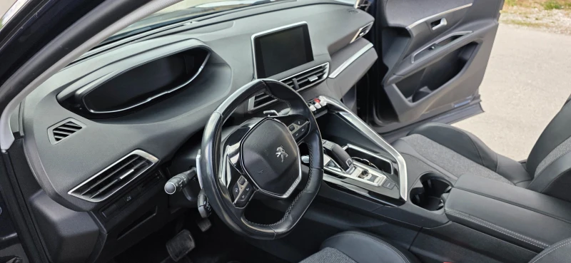 Peugeot 5008 2.0 HDI 177 к.с. ЕАТ8 Allure, снимка 10 - Автомобили и джипове - 52282511