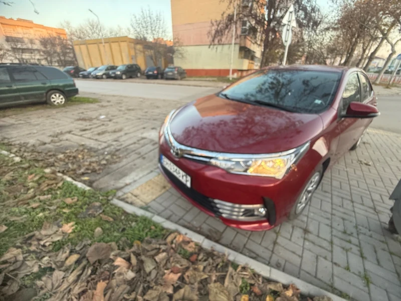 Toyota Corolla, снимка 11 - Автомобили и джипове - 52816359