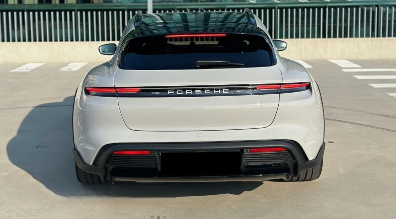 Porsche Taycan 4 Cross Turismo, снимка 3 - Автомобили и джипове - 52847120