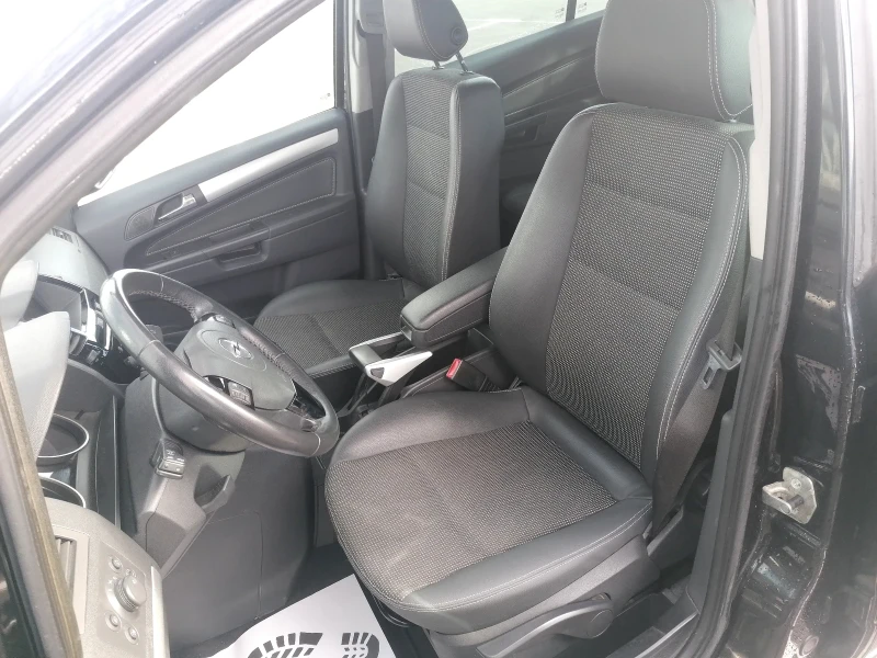 Opel Zafira 2.2 бензин. 6+ 1 cosmo, снимка 10 - Автомобили и джипове - 53042393