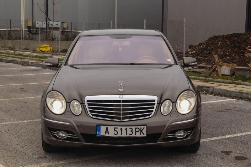 Mercedes-Benz E 500 4 matic. С газ, снимка 5 - Автомобили и джипове - 53067434