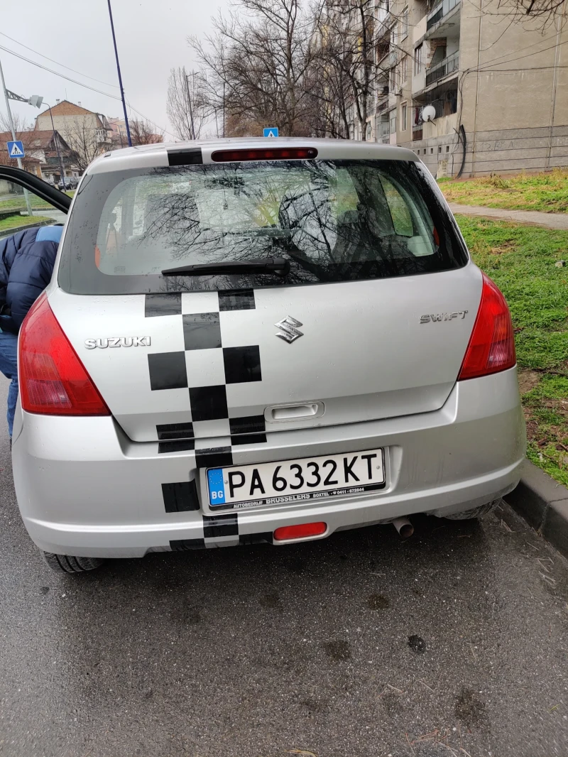 Suzuki Swift, снимка 10 - Автомобили и джипове - 53295099