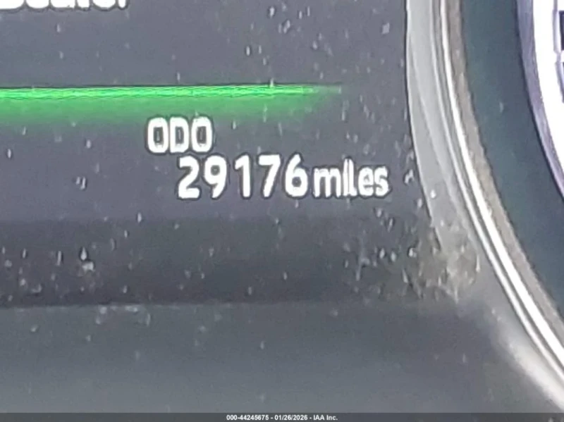 Toyota Camry XSE HYBRID, снимка 13 - Автомобили и джипове - 53412253