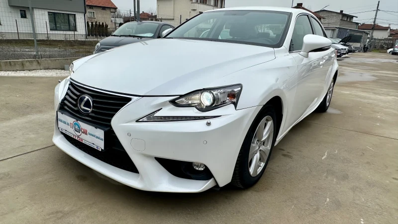 Lexus IS 300 2.5 HYBRID