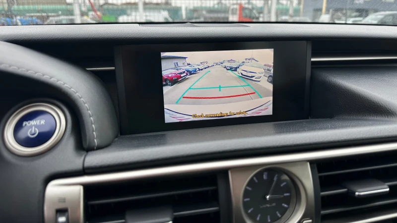 Lexus IS 300 2.5 HYBRID, снимка 13 - Автомобили и джипове - 53459750