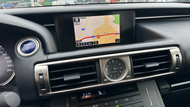 Lexus IS 300 2.5 HYBRID, снимка 14 - Автомобили и джипове - 53459750