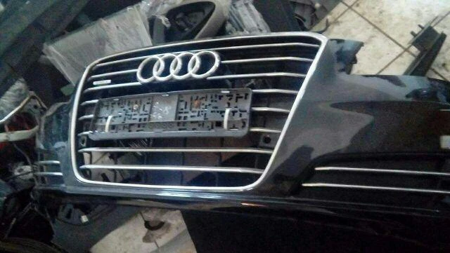 Audi A8 3,0tdi, снимка 2 - Автомобили и джипове - 42072456