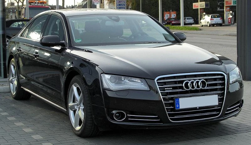 Audi A8 3.0TDI 245HP, снимка 1 - Автомобили и джипове - 39623579