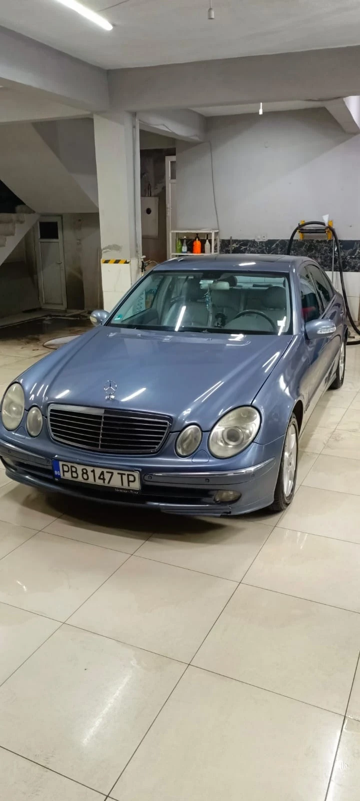 Mercedes-Benz E 320, снимка 2 - Автомобили и джипове - 47669758