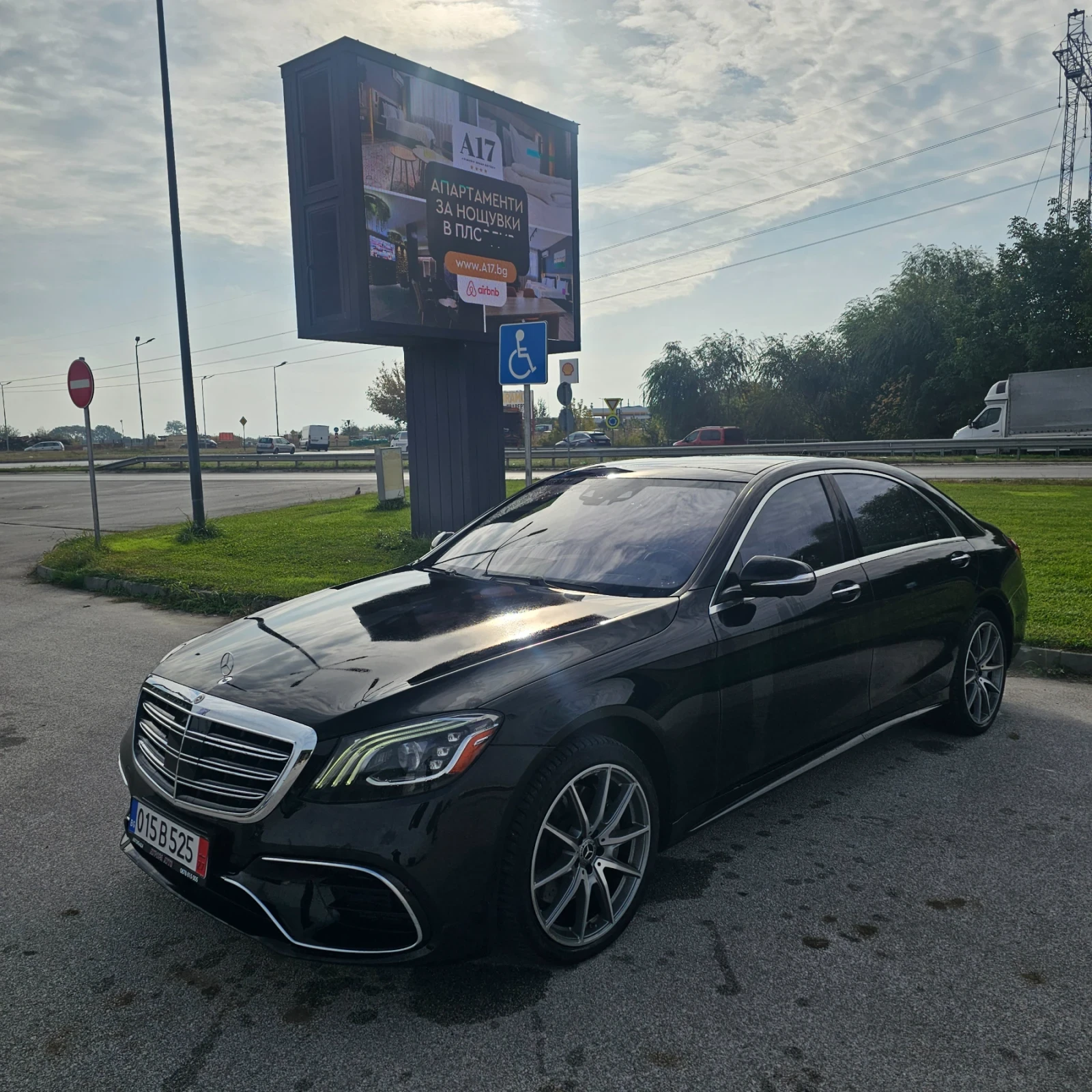 Mercedes-Benz S 560, снимка 1