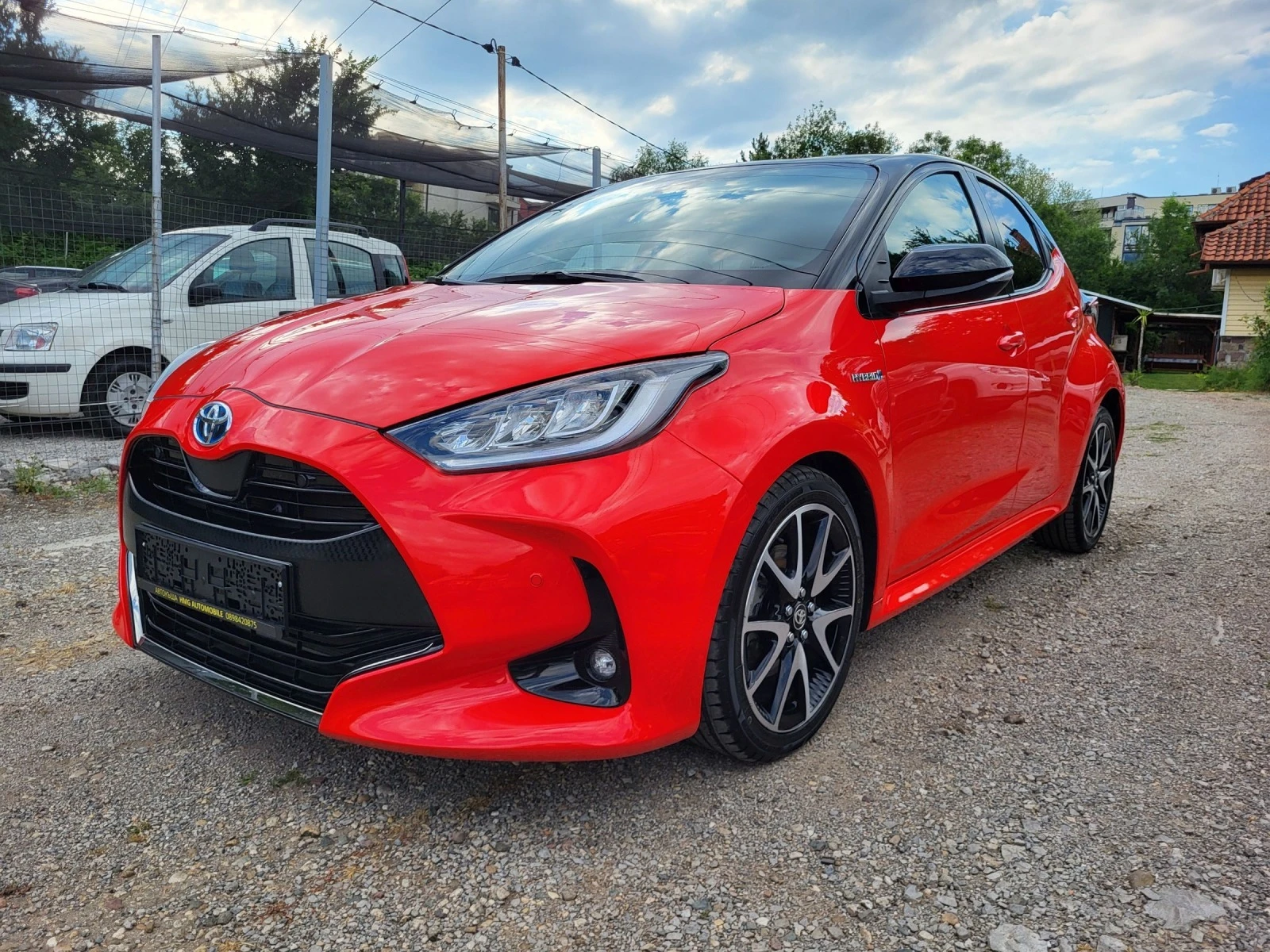 Toyota Yaris 1.5 HYBRID/НАЙ-ВИСОКО НИВО/FULL  - изображение 3