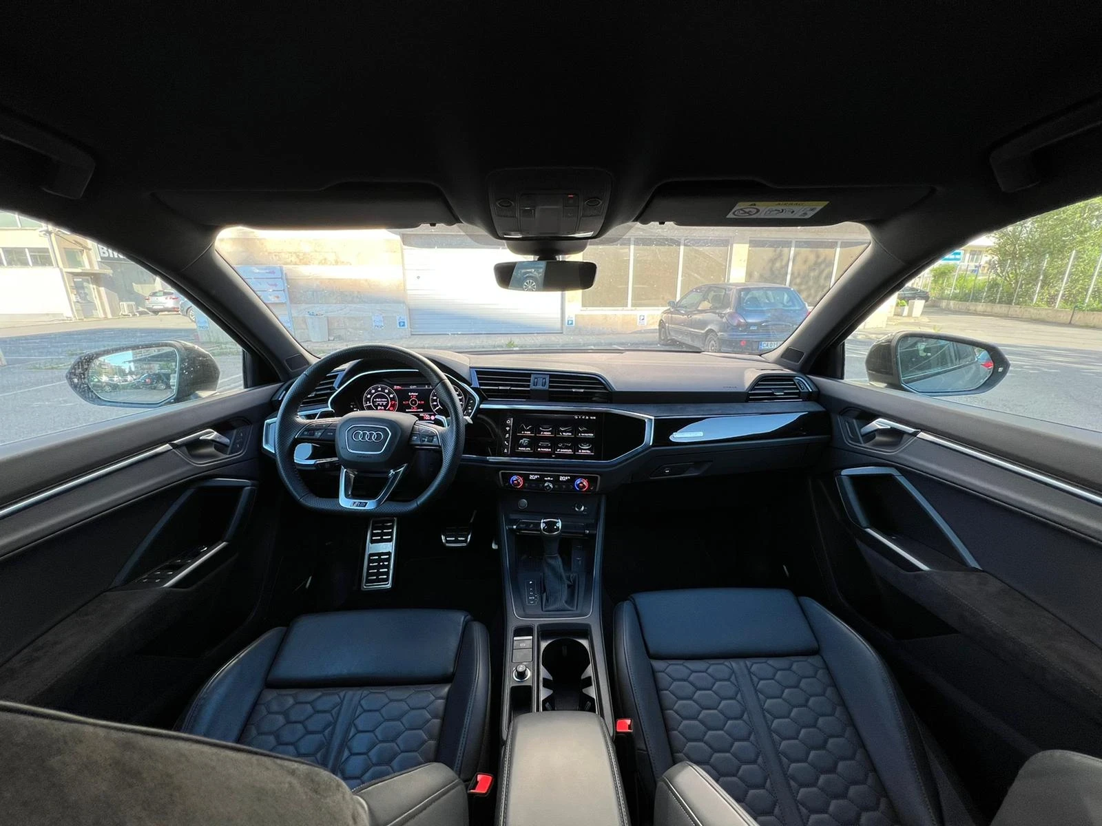 Audi RSQ3 Sportback  - изображение 3