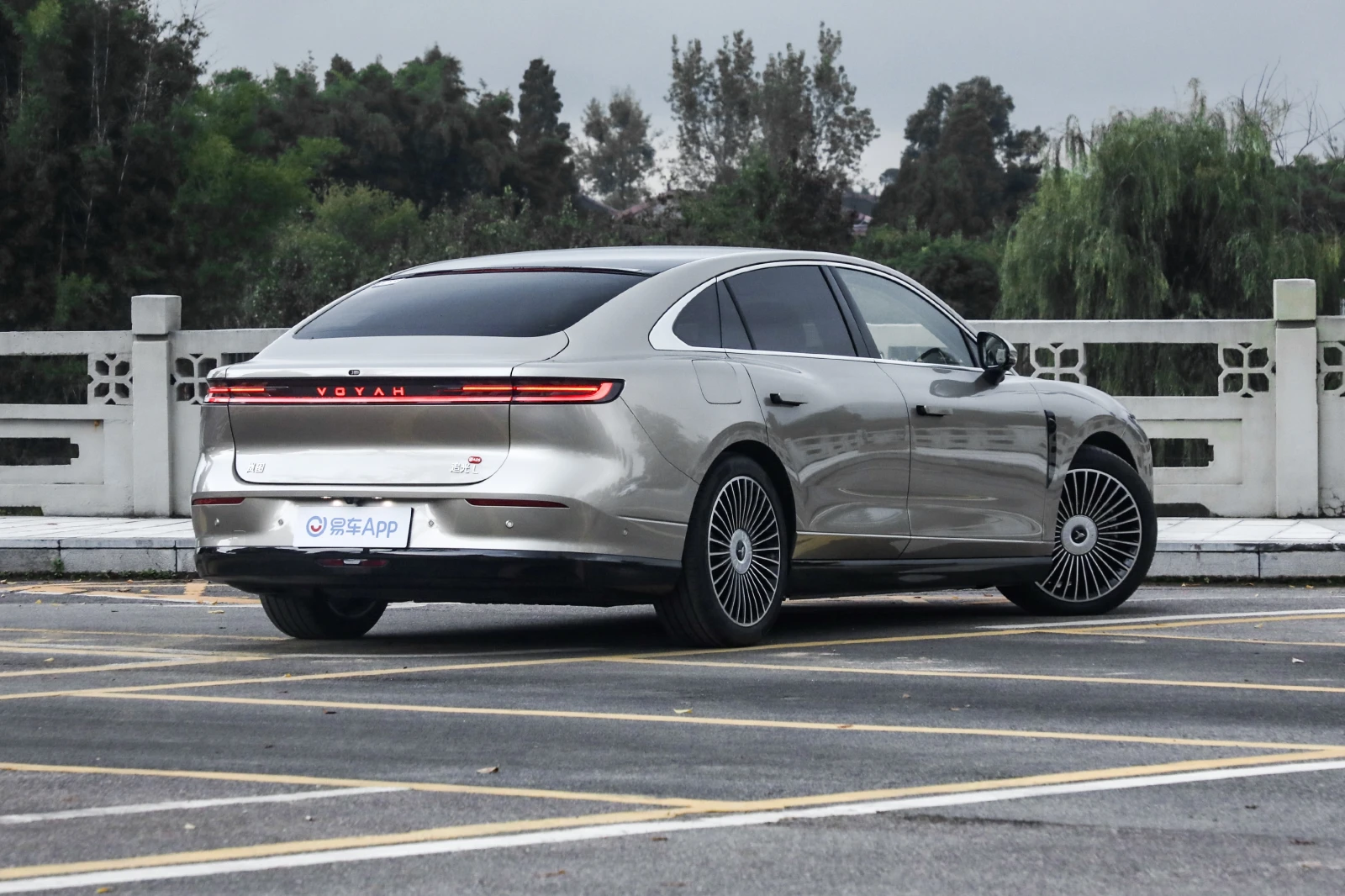 Voyah Free  Passion | Mobile.bg � ����������� 4