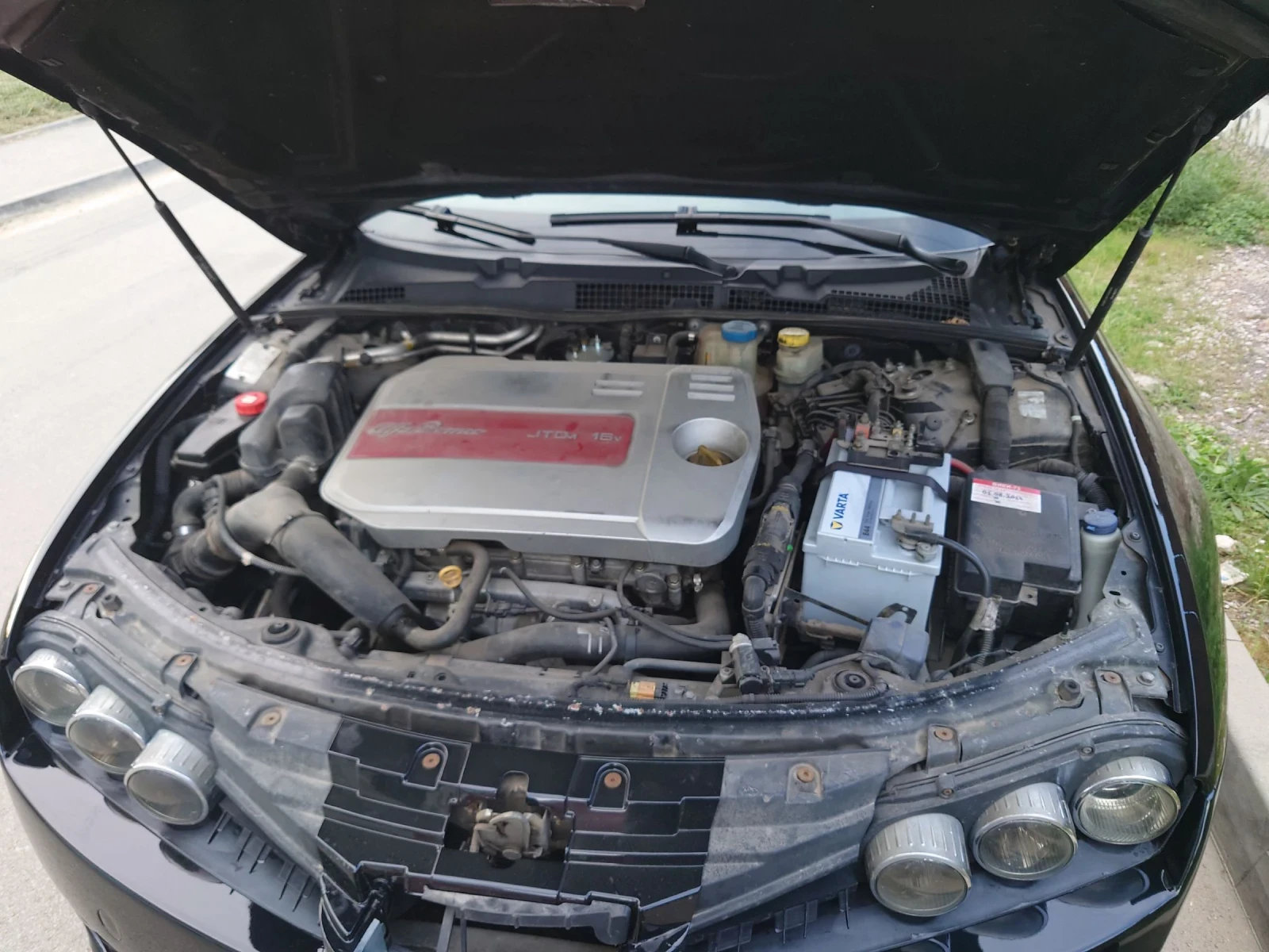 Alfa Romeo 159 sportwagon 1.9 JTDm 16v - изображение 10
