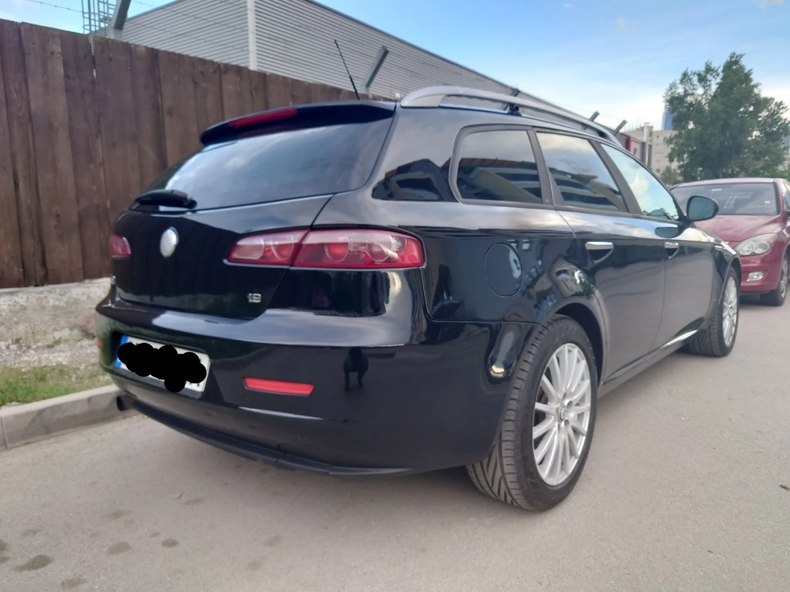 Alfa Romeo 159 sportwagon 1.9 JTDm 16v - изображение 2