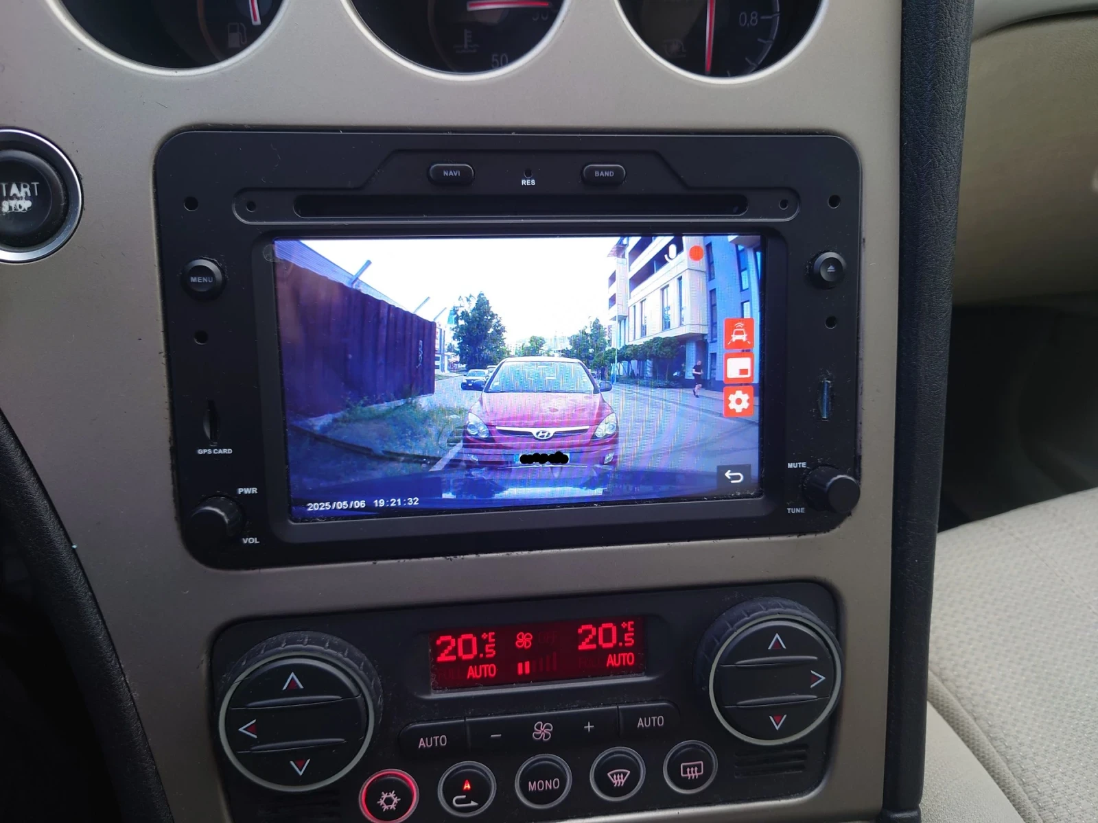 Alfa Romeo 159 sportwagon 1.9 JTDm 16v - изображение 9