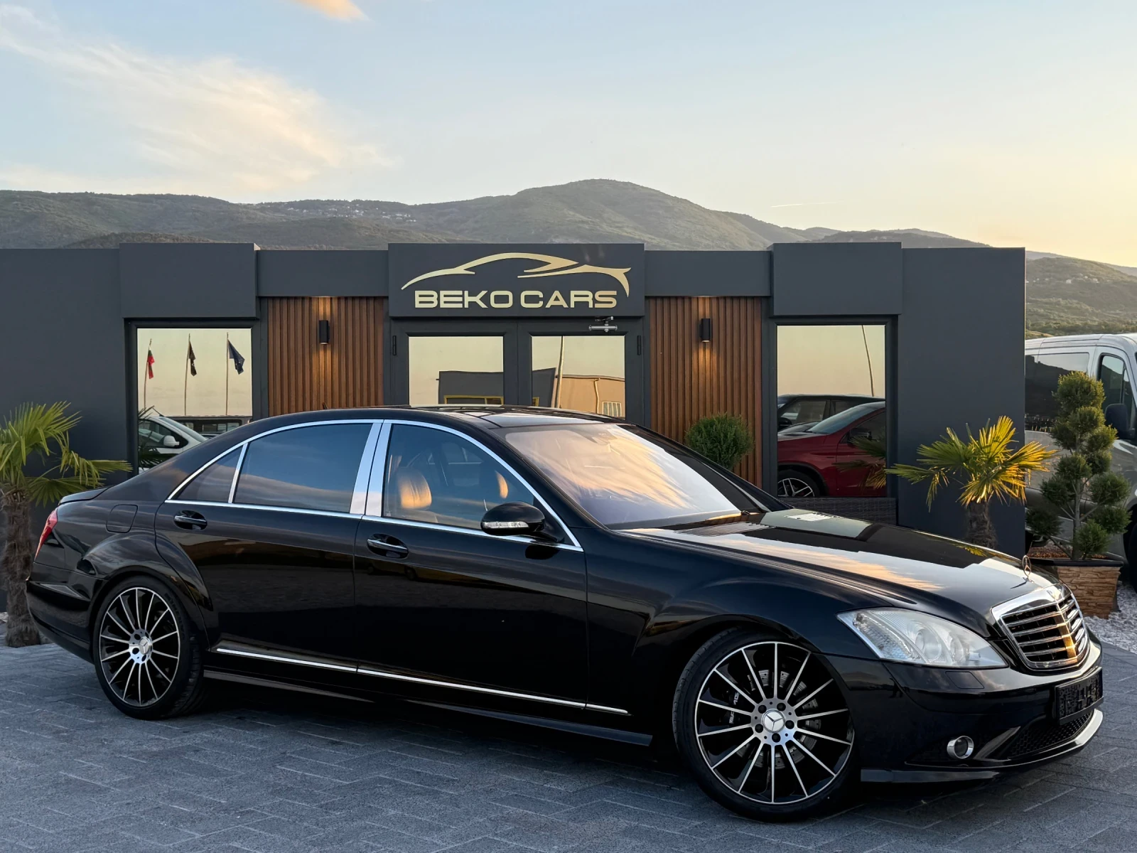 Mercedes-Benz S 420 Нов внос от Белгия!4.2дизел/V8 / AMG-LINE/ - изображение 2