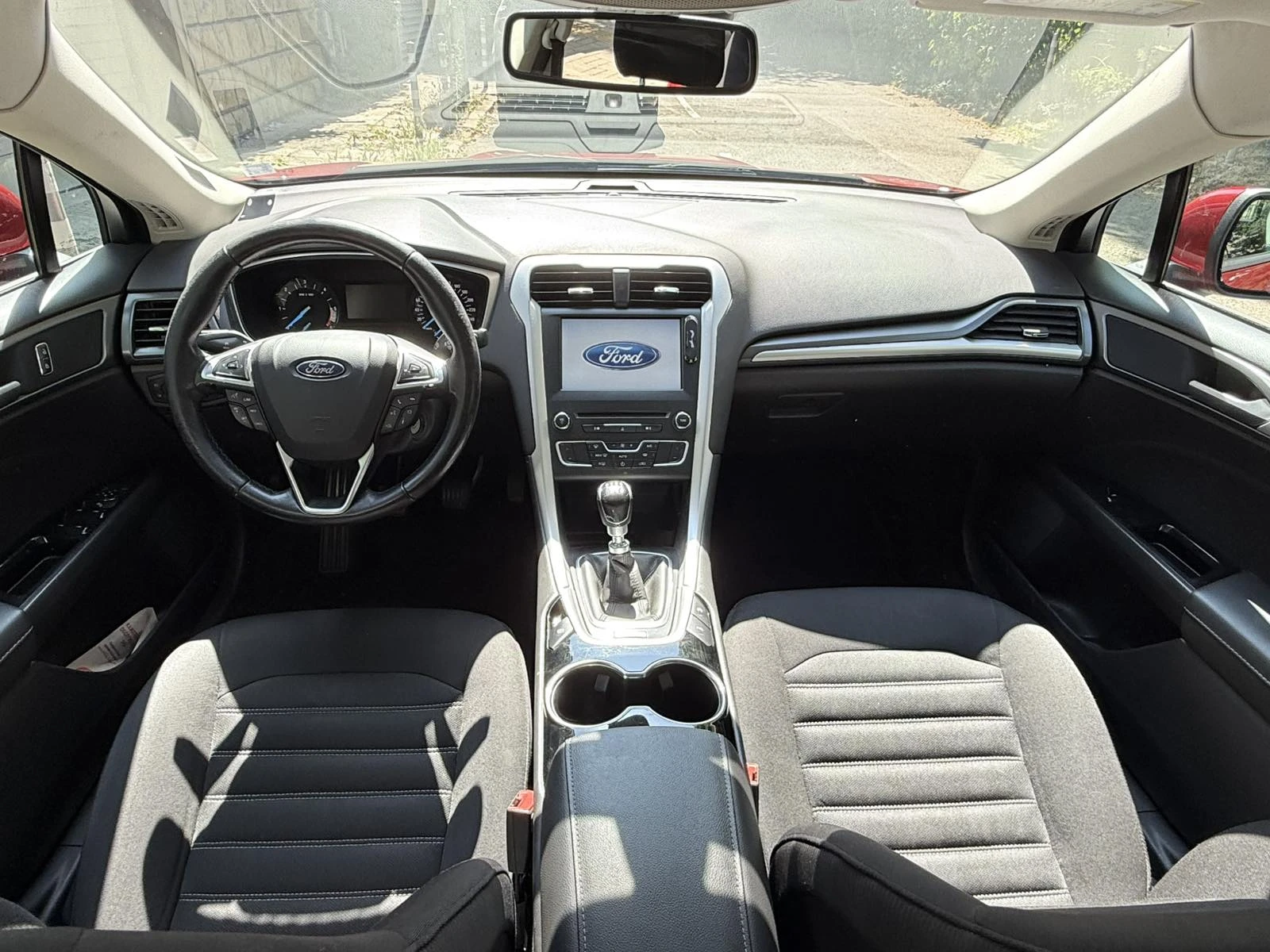 Ford Mondeo 2.0 tdci - изображение 9