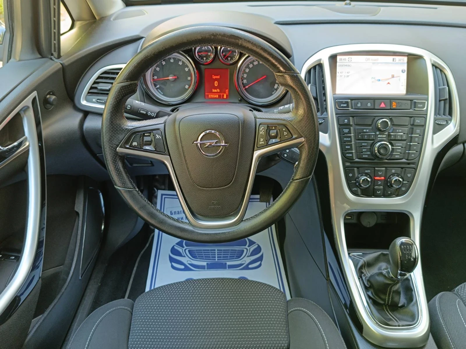 Opel Astra 1.6 Turbo /Navi/Xenon/Recaro/Swiss - изображение 7