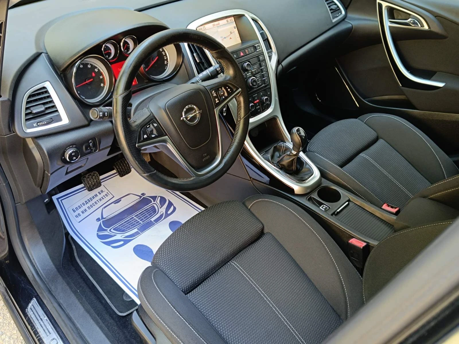 Opel Astra 1.6 Turbo /Navi/Xenon/Recaro/Swiss - изображение 10