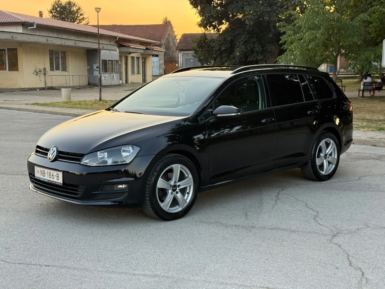 VW Golf 1.6TDI | Mobile.bg   1