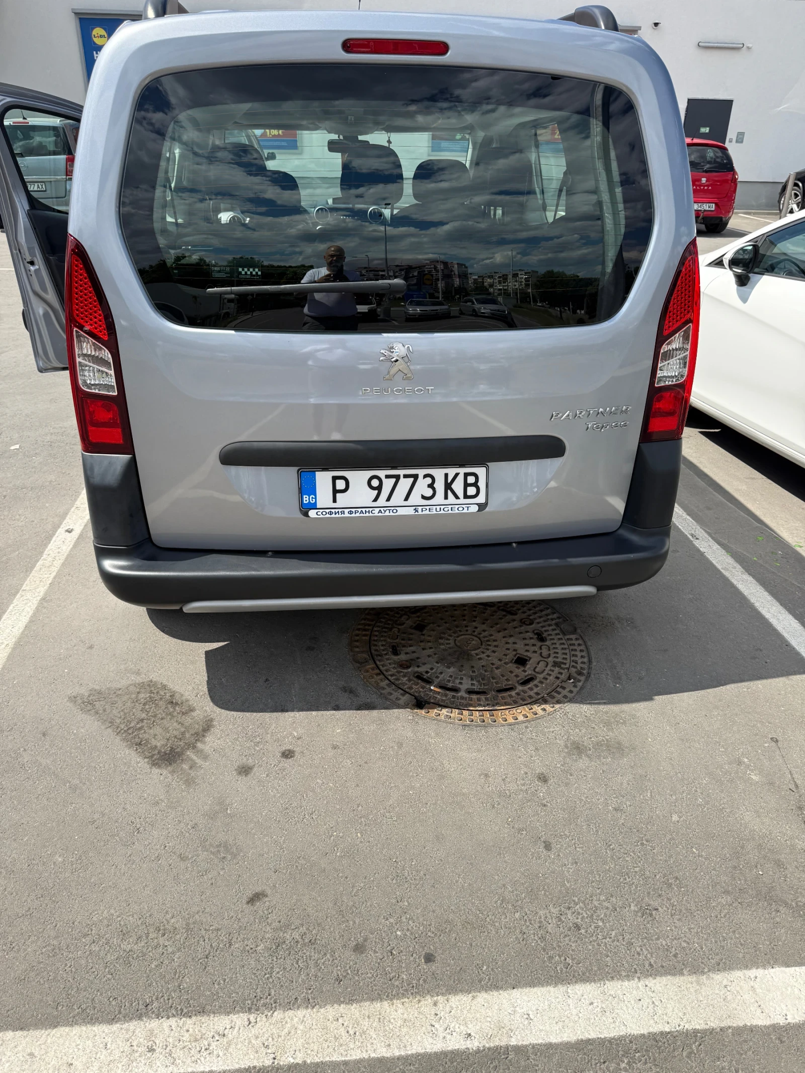 Peugeot Partner Tepee - изображение 8