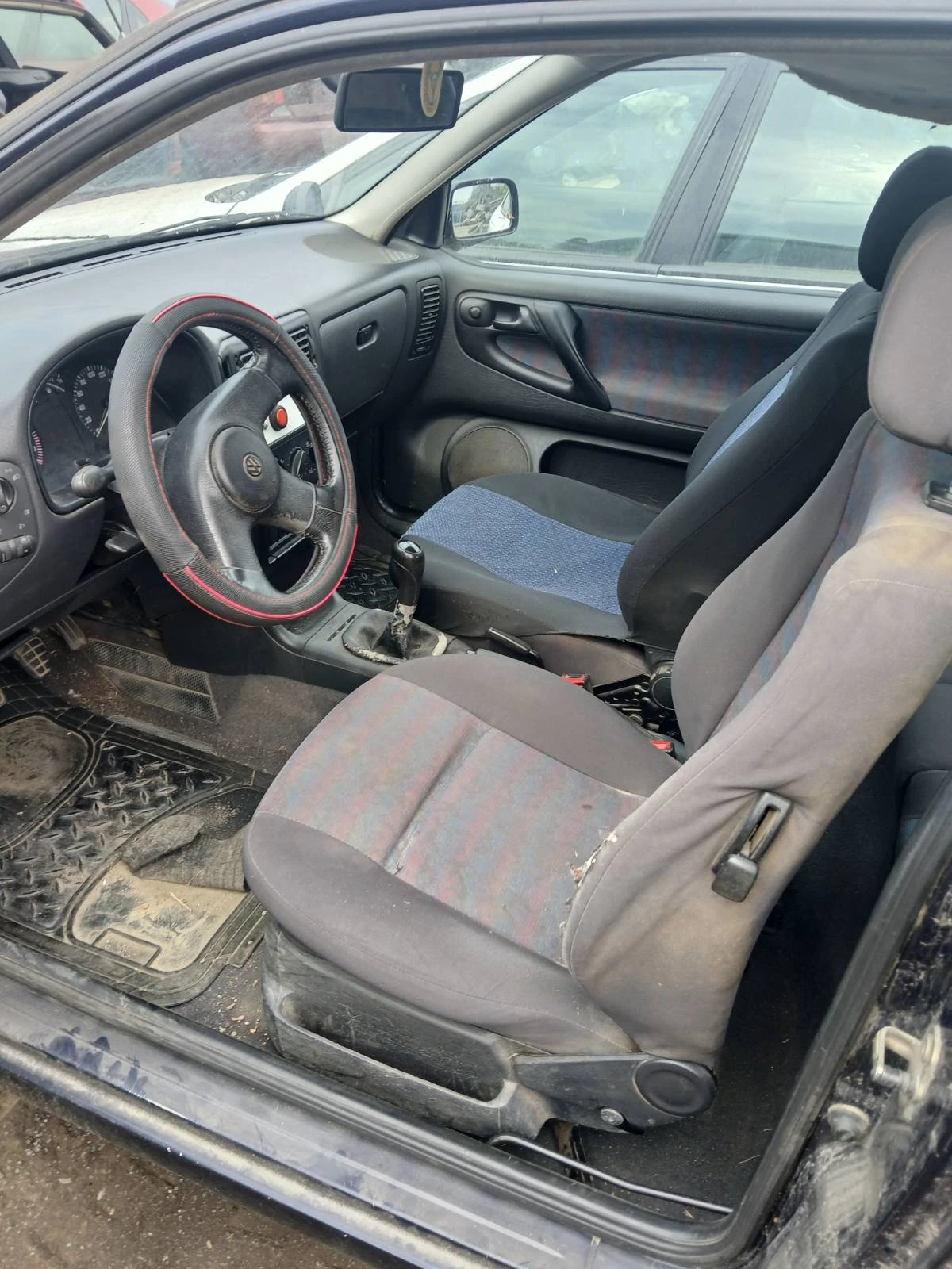 VW Polo  - изображение 5