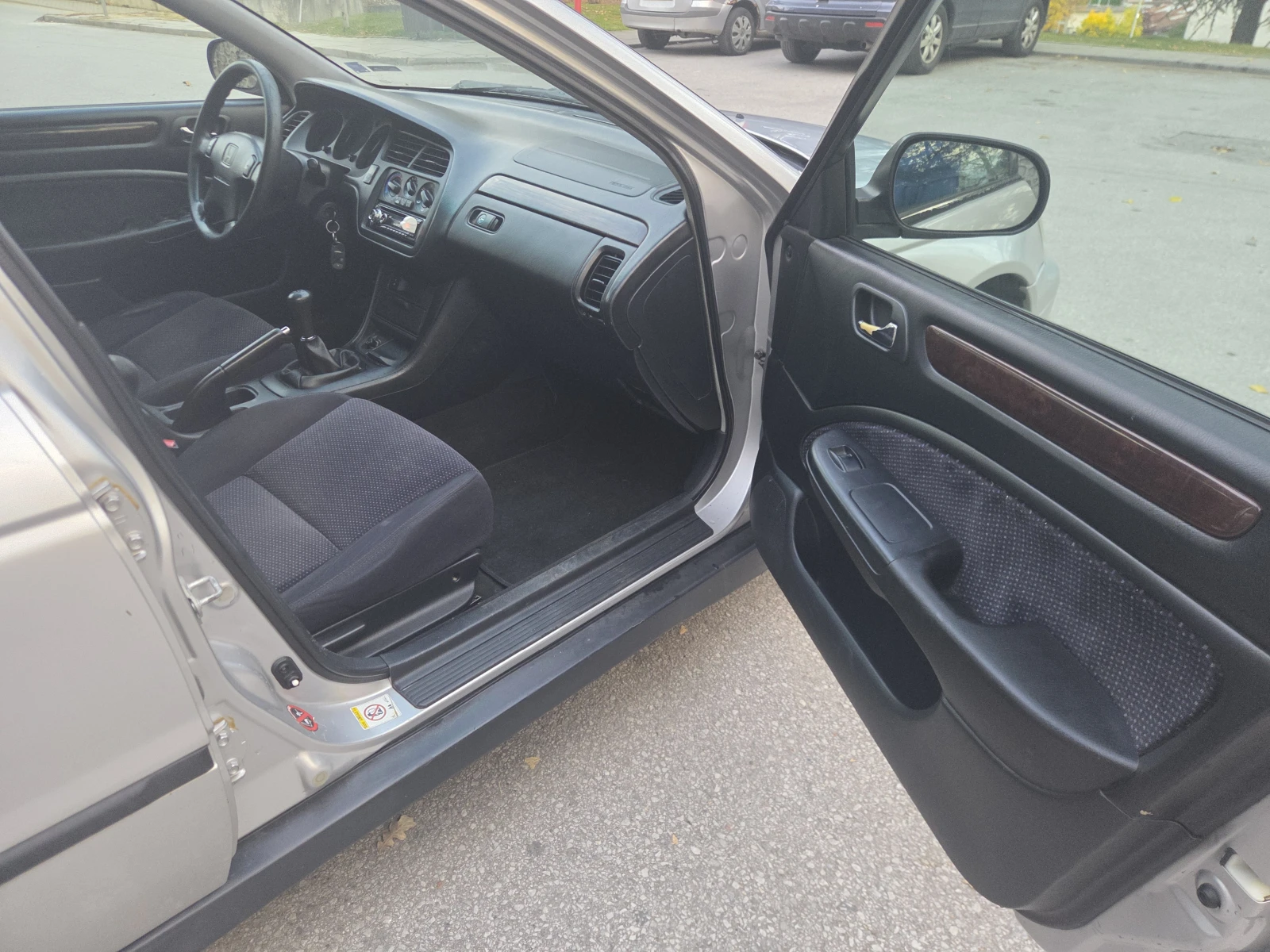 Honda Accord , ,   | Mobile.bg   13