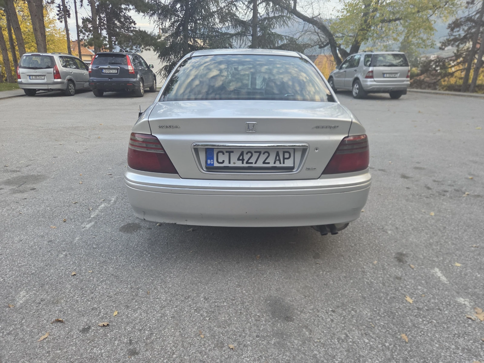 Honda Accord газ, обслужена, всичко платено - изображение 7