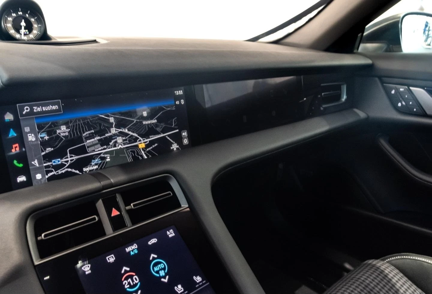 Porsche Taycan 4/FACELIFT/SPORT CHRONO/BOSE/PANO/360/ | Mobile.bg   13