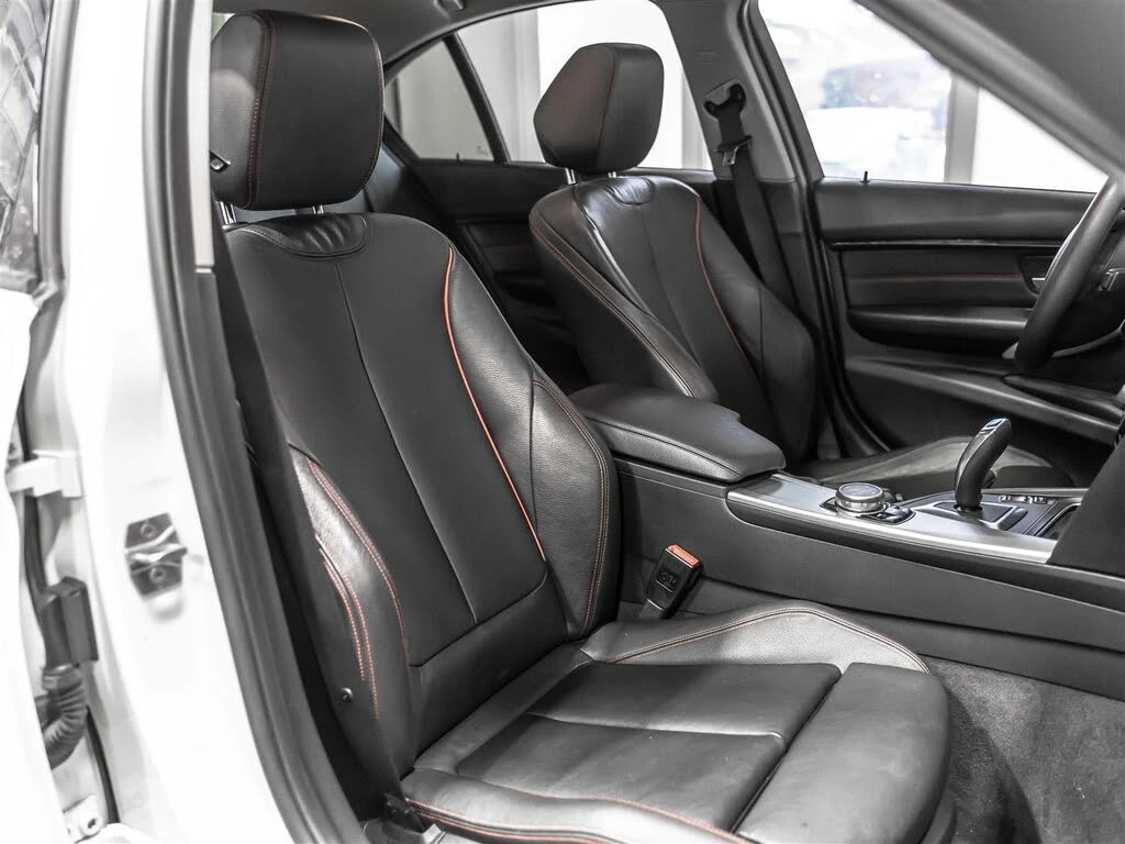 BMW 320 *  *    *   *  | Mobile.bg   15