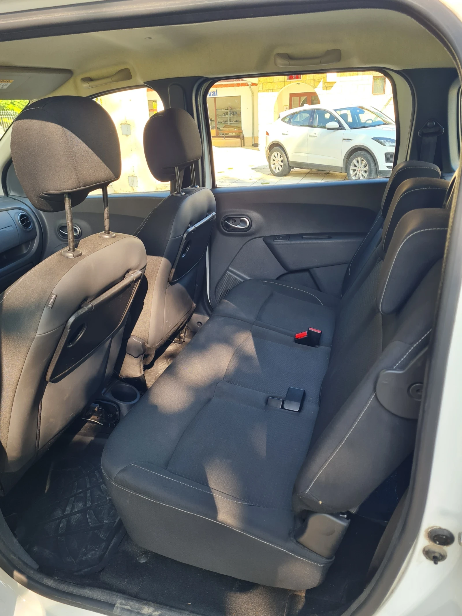 Dacia Lodgy  - изображение 5