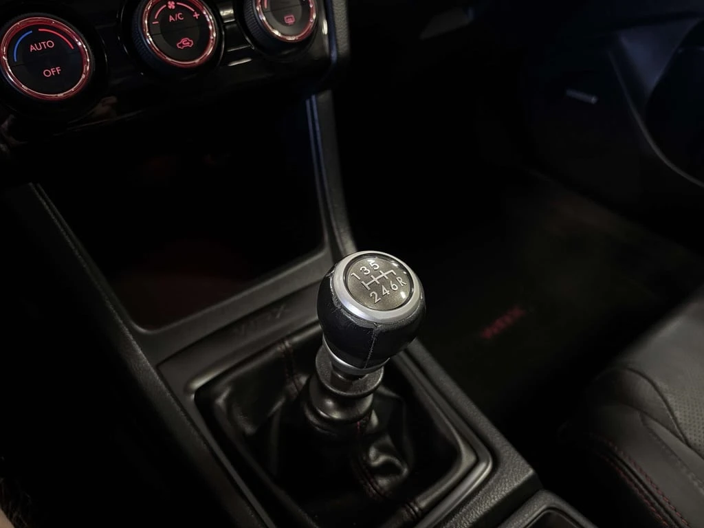 Subaru WRX * high+ L+ KA+ BSD+ NAVI(H/K)+ M/R * CARFAX * ���� | Mobile.bg � ����������� 10