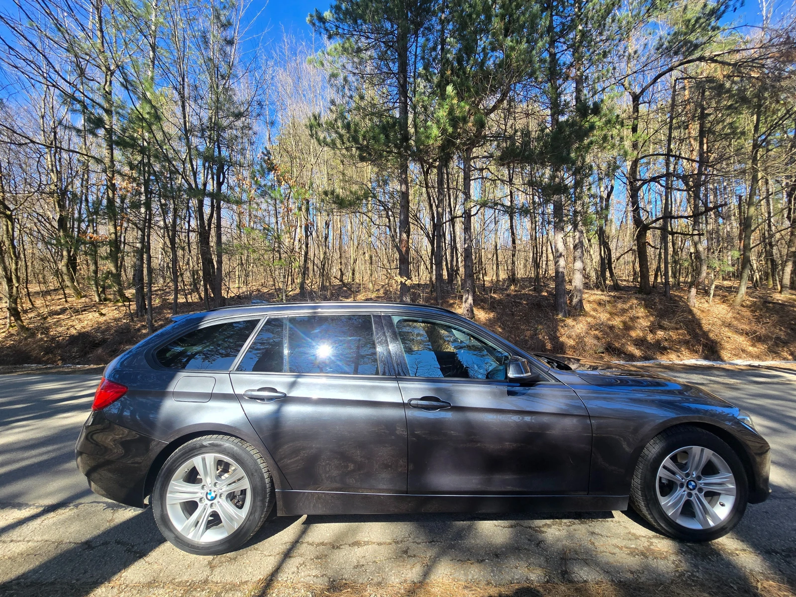 BMW 320 xDrive, снимка 7 - Автомобили и джипове - 54001362