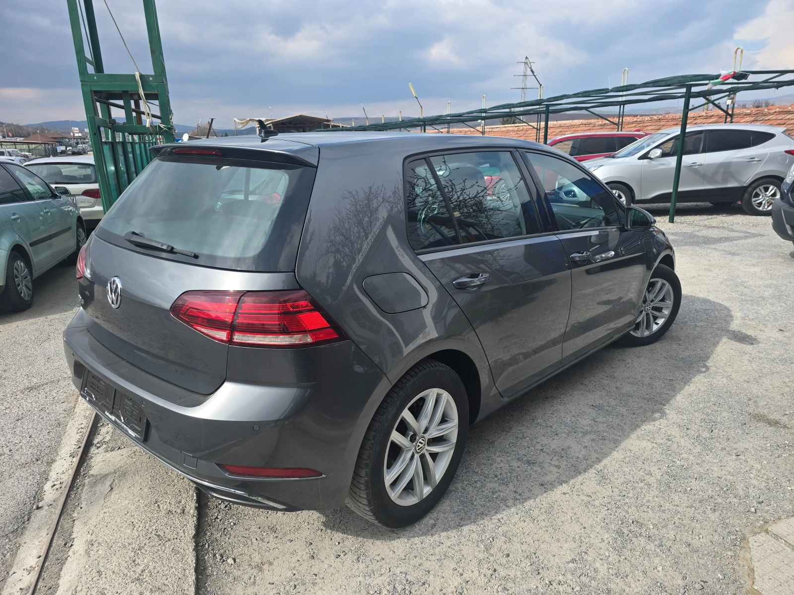 VW Golf 7.5= 1.6TDi, снимка 2 - Автомобили и джипове - 54140464