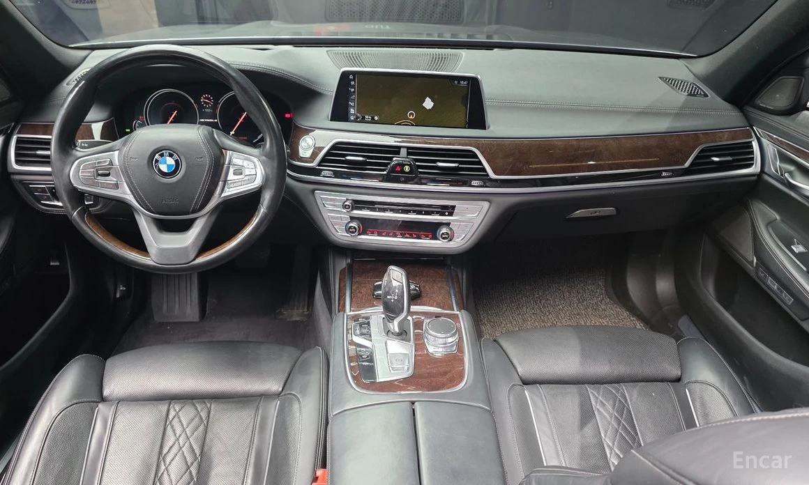 BMW 730 XDRive 360| SUNROOF| CAMERA| HEATED SEATS| MASAGE, снимка 8 - Автомобили и джипове - 54169058