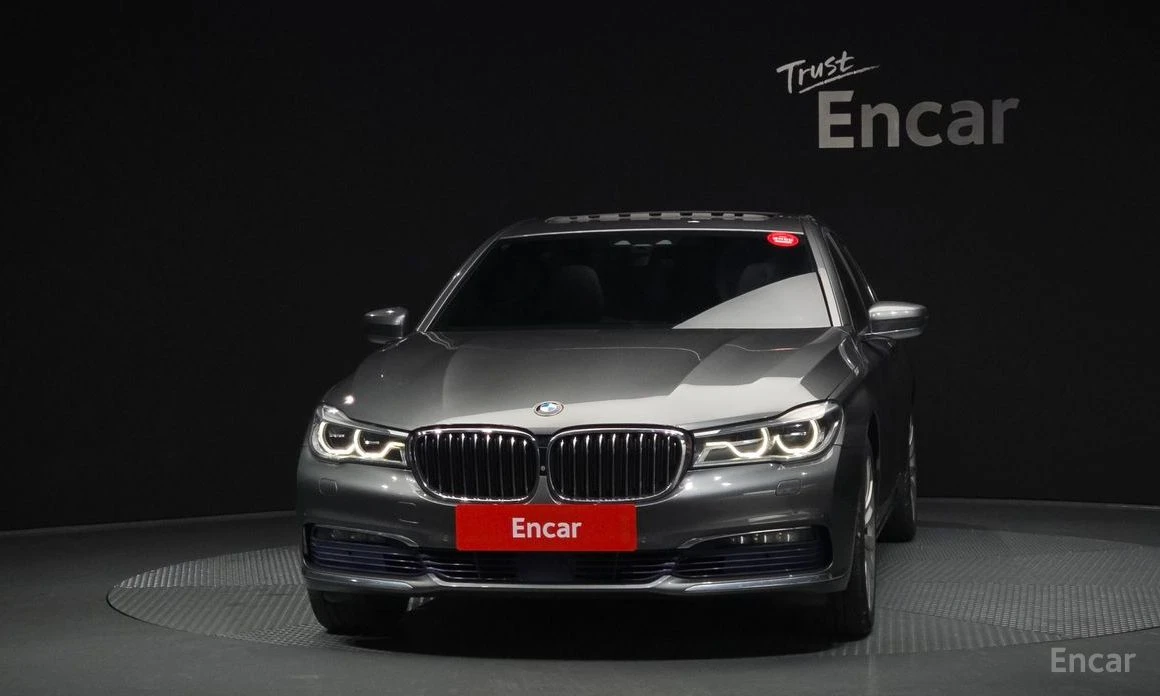 BMW 730 XDRive 360| SUNROOF| CAMERA| HEATED SEATS| MASAGE, снимка 3 - Автомобили и джипове - 54169058