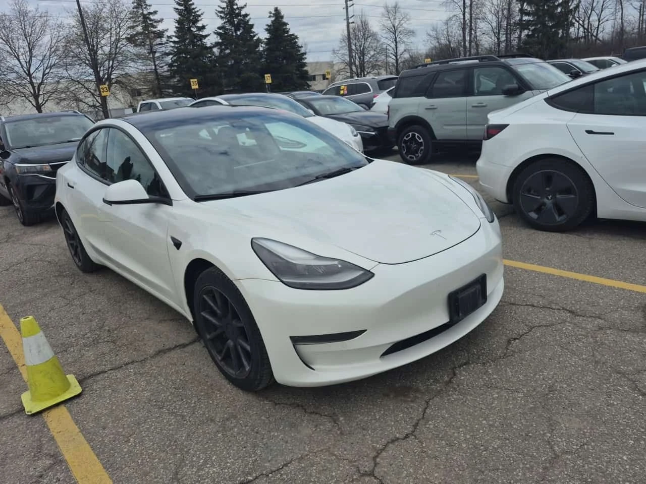 Tesla Model 3 * LONG RANGE * ЕДИН СОБСТВЕНИК * БЕЗ ИНЦИДЕНТИ * , снимка 2 - Автомобили и джипове - 54300746