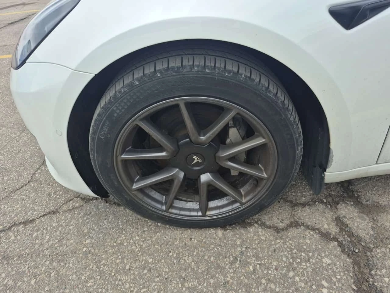 Tesla Model 3 * LONG RANGE * ЕДИН СОБСТВЕНИК * БЕЗ ИНЦИДЕНТИ * , снимка 5 - Автомобили и джипове - 54300746