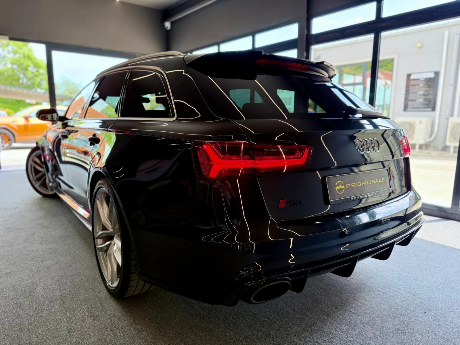 Audi Rs6 Avant Performance* Carbon* Подгрев* Лизинг , снимка 4 - Автомобили и джипове - 54703793