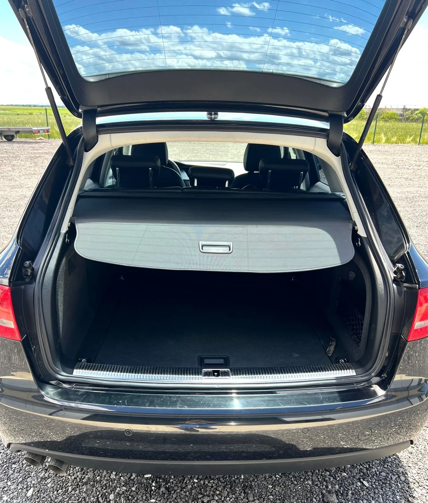 Audi A4 2.0TDI/143кс./6ск, снимка 15 - Автомобили и джипове - 54714265
